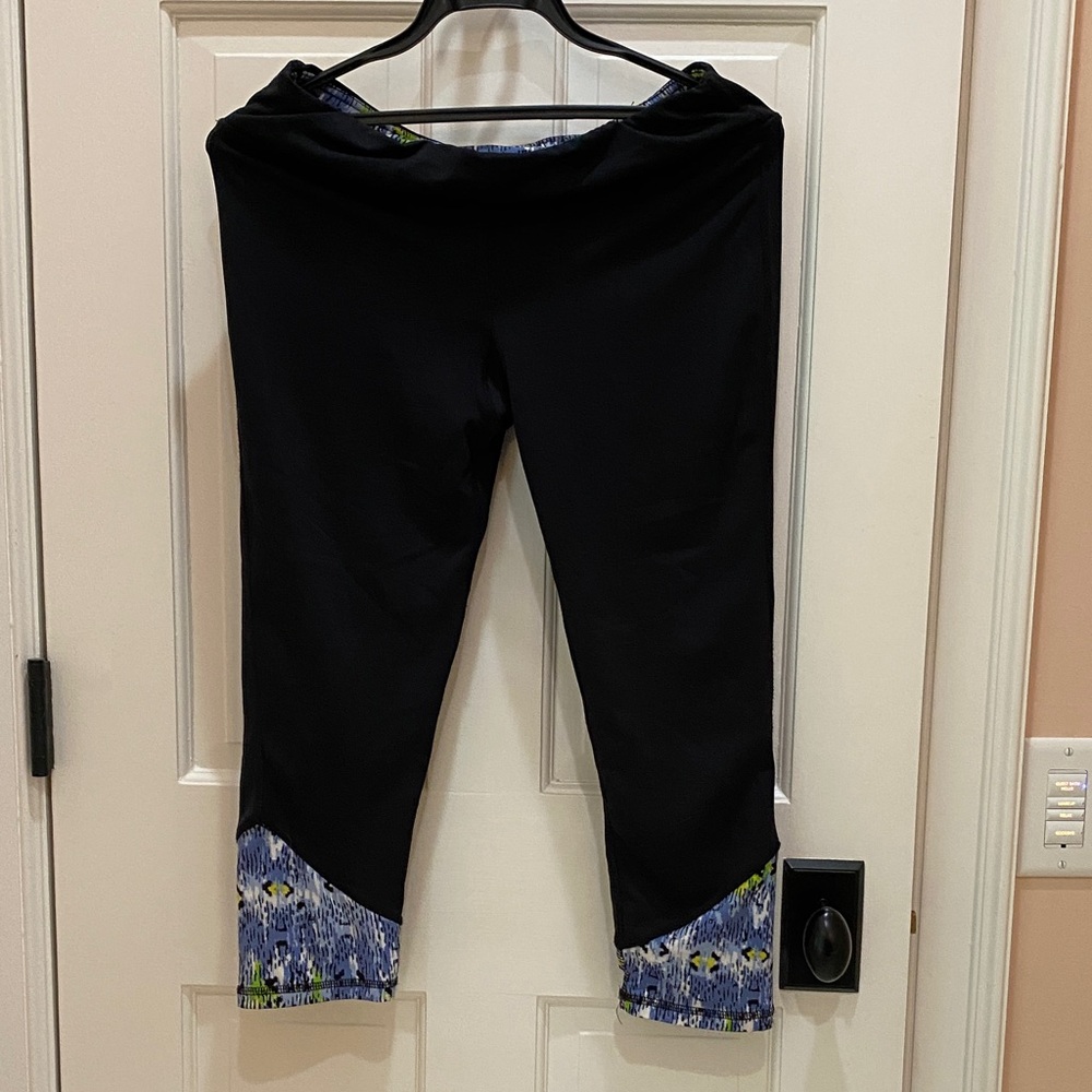 Stylish Black and Blue Women's Leggings